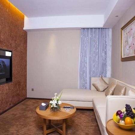 Ramada Plaza Huizhou East Hotel Exterior foto