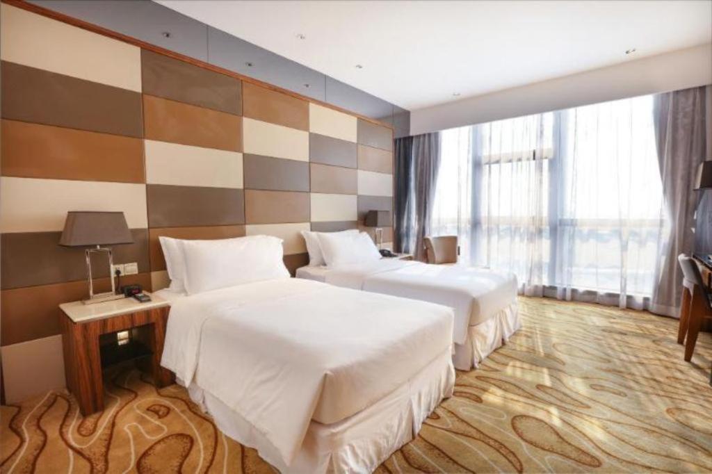 Ramada Plaza Huizhou East Hotel Exterior foto