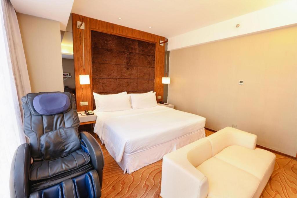 Ramada Plaza Huizhou East Hotel Exterior foto