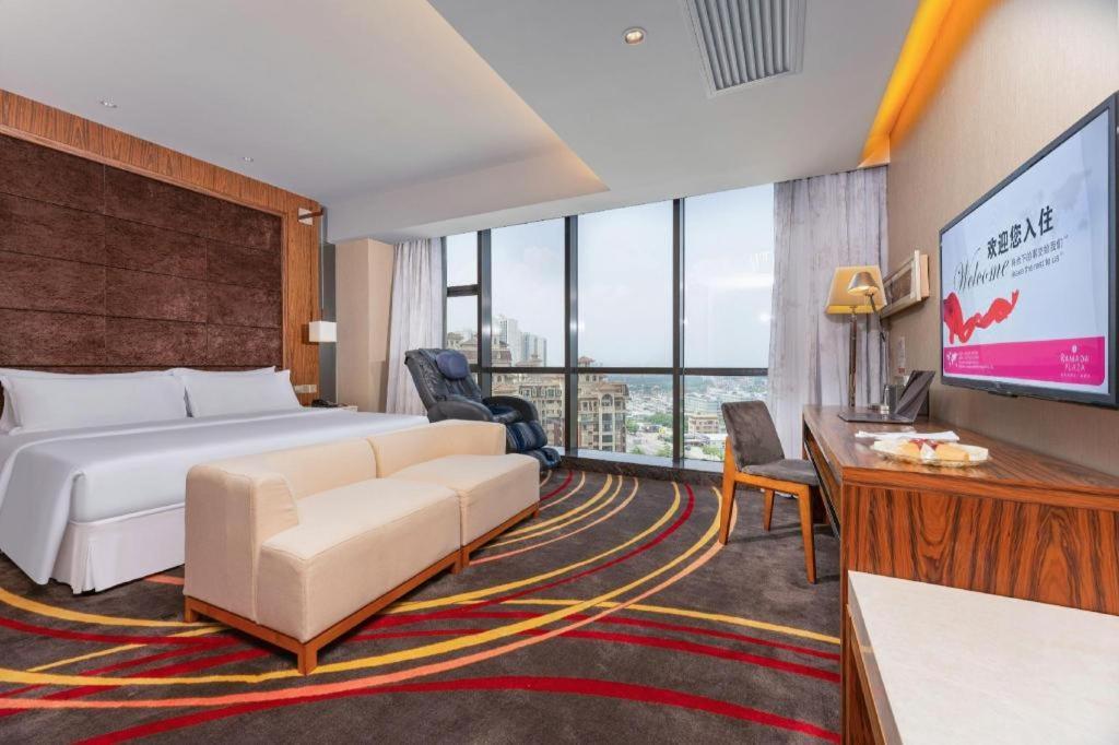 Ramada Plaza Huizhou East Hotel Exterior foto