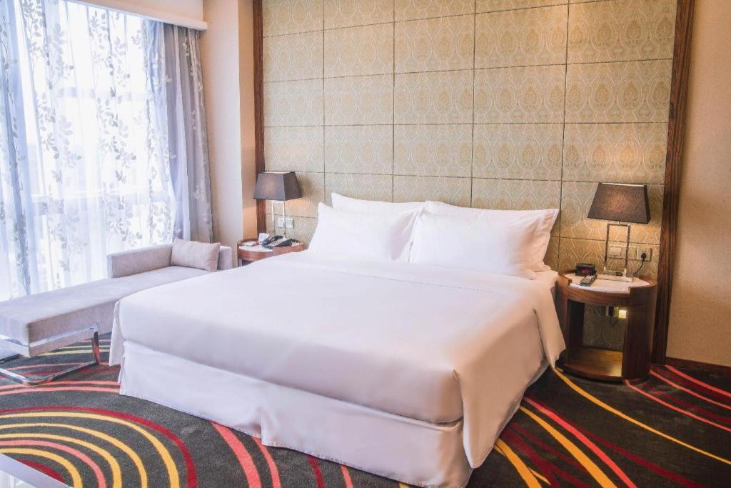 Ramada Plaza Huizhou East Hotel Exterior foto